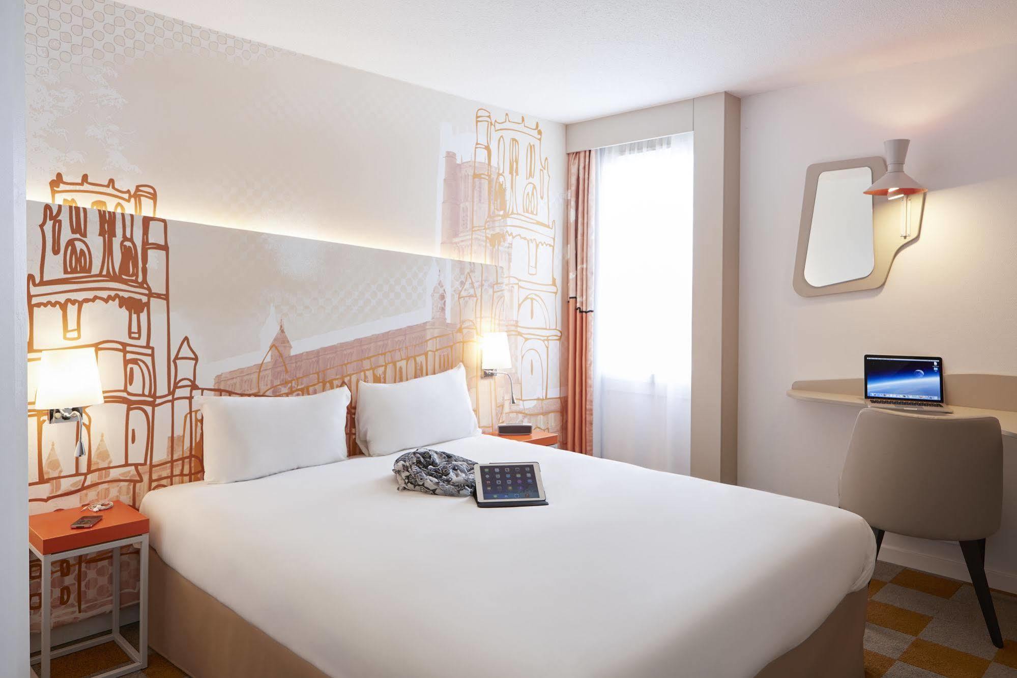 B&B Hotel อัลบี ภายนอก รูปภาพ